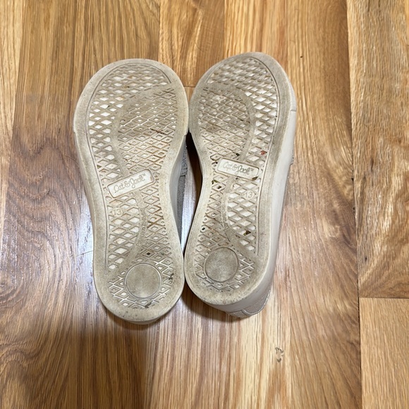 Girls Cat and Jack Gold Slip On Shoes - Picture 4 of 6